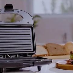Sanduicheira Grill 800W 220V Brunch Time Preto ELGIN / REF. 42SAN4002000