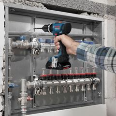 Furadeira e Parafusadeira de Impacto GSB 18V-65 com 2 Baterias e Maleta BOSCH / REF. 06019N31E5000