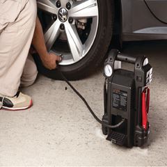 Arrancador Auxiliar De Partida Com Compressor Inflador Integrado 350A 12V Bivolt BLACK E DECKER / REF. JS350CC-BR