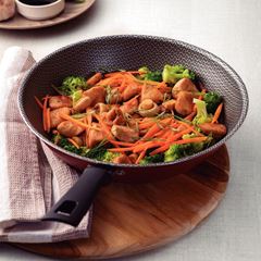 Panela em Alumínio 28cm Wok Loreto Vermelha TRAMONTINA / REF. 20395/728